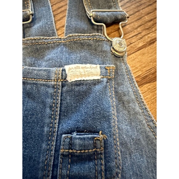 Seven For All Mankind Bib Overalls Girls Size 2 T Distressed Pants - Picture 3 of 9